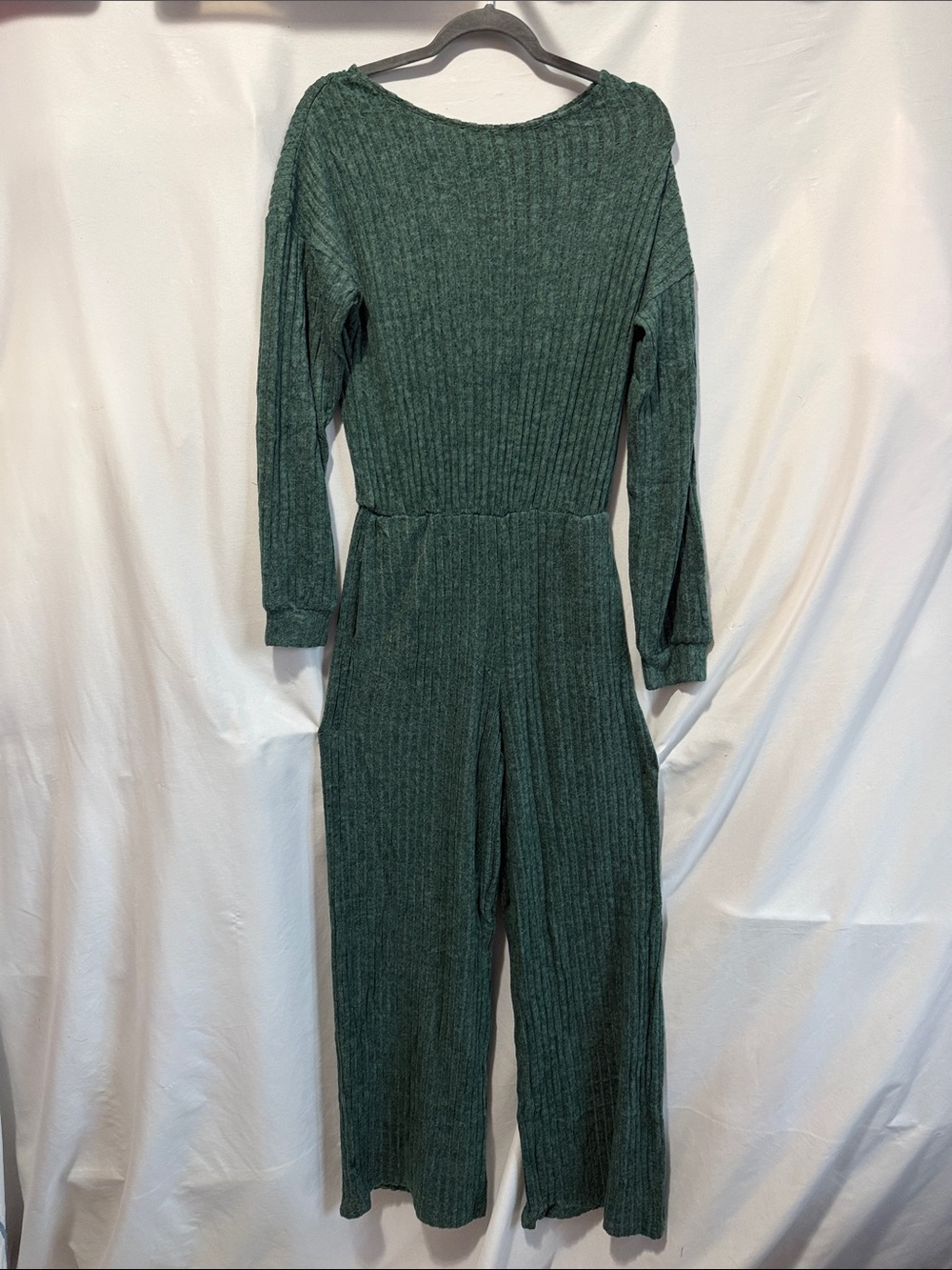 Ribbed Long-Sleeve Jumpsuit in Dark Green